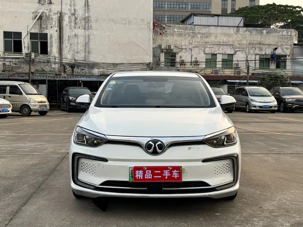 BAIC EU5 — миниатюра 2