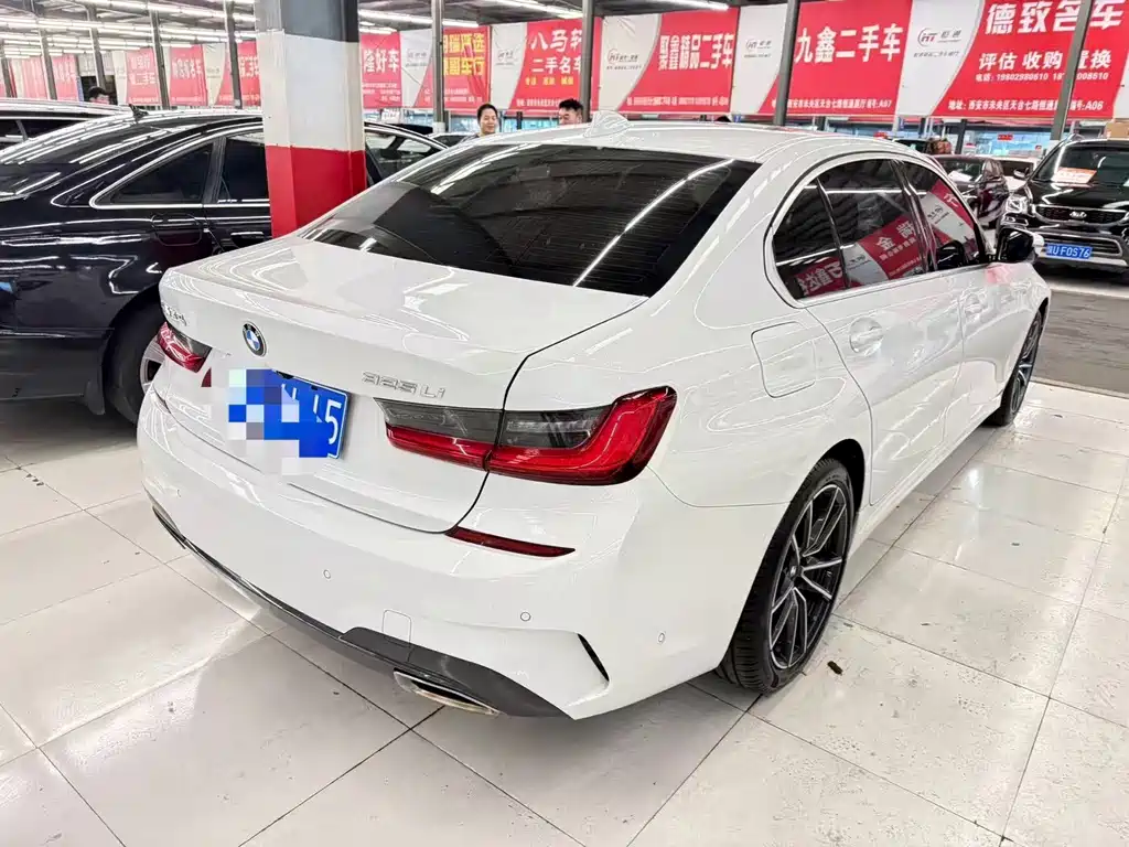 BMW 3 Series — миниатюра 4