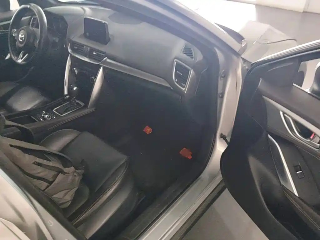 Mazda CX-4 — миниатюра 9