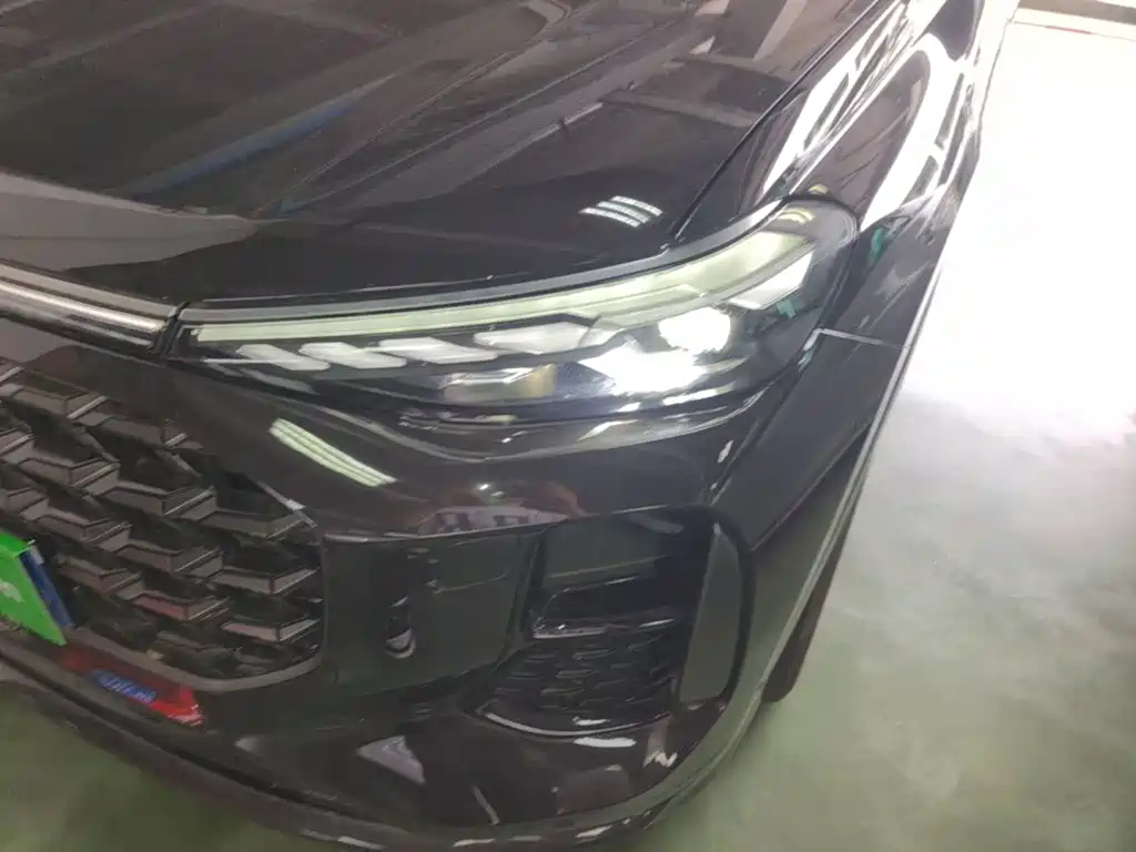 Audi Q6 — миниатюра 24