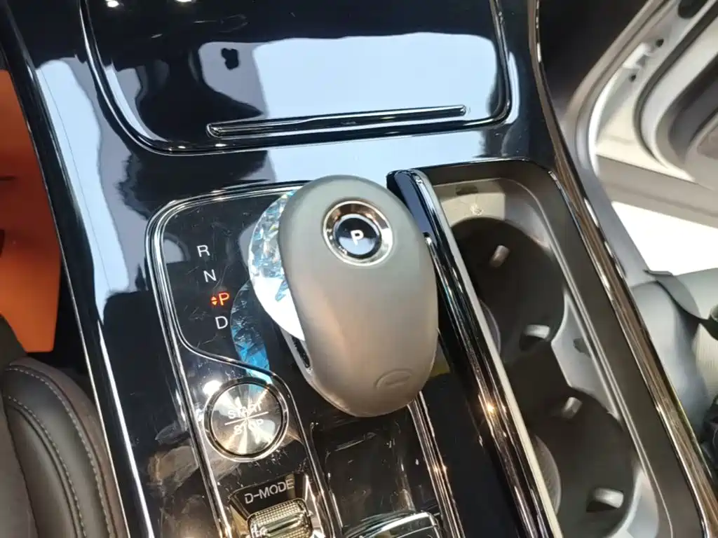 GAC Motor Trumpchi E9 — миниатюра 14