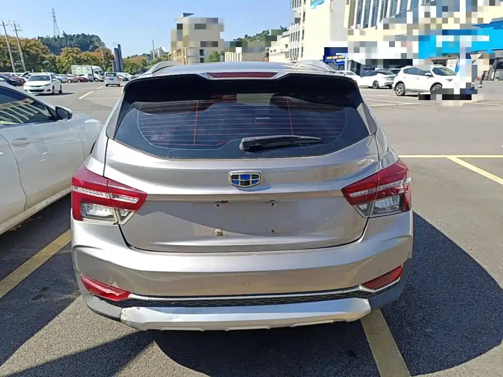 Geely Vision S1 — миниатюра 6