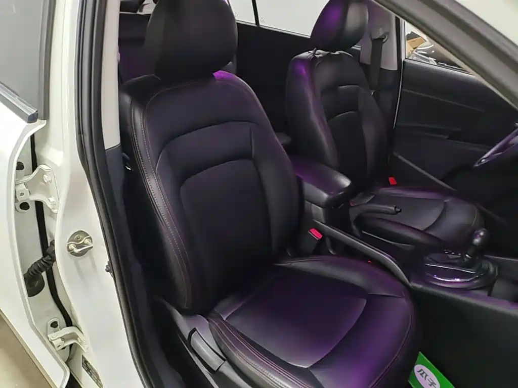 Kia Sportage — миниатюра 25