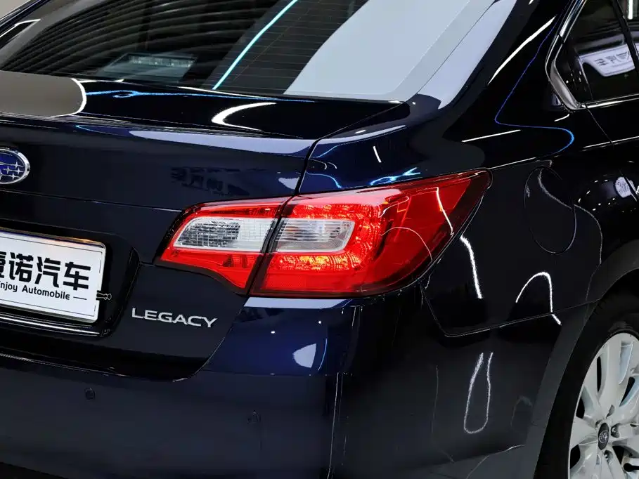 Subaru Legacy — миниатюра 15