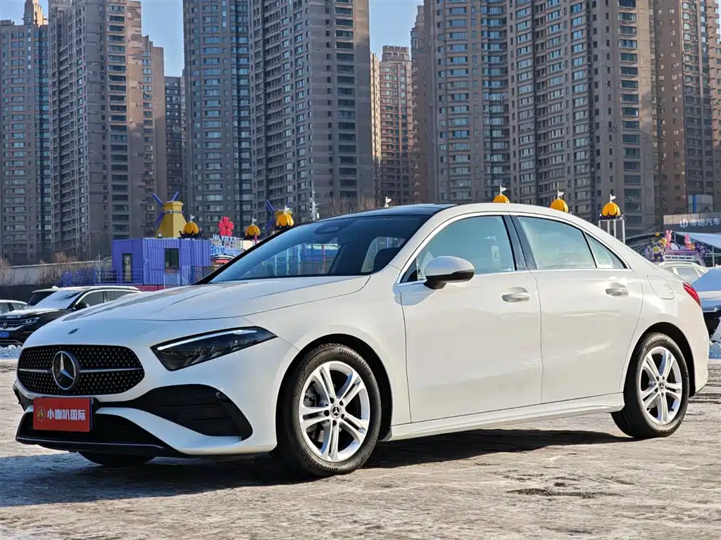 MERCEDES-BENZ A CLASS