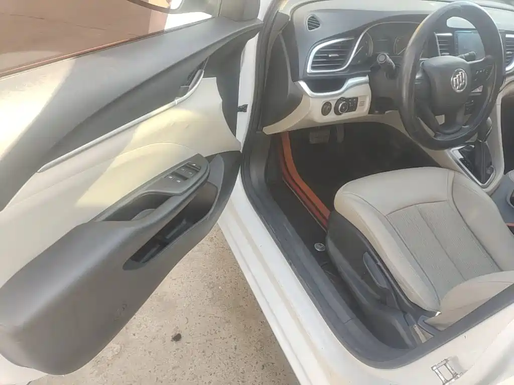 Buick Excelle — миниатюра 16