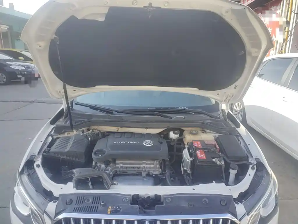 Buick Excelle — миниатюра 20