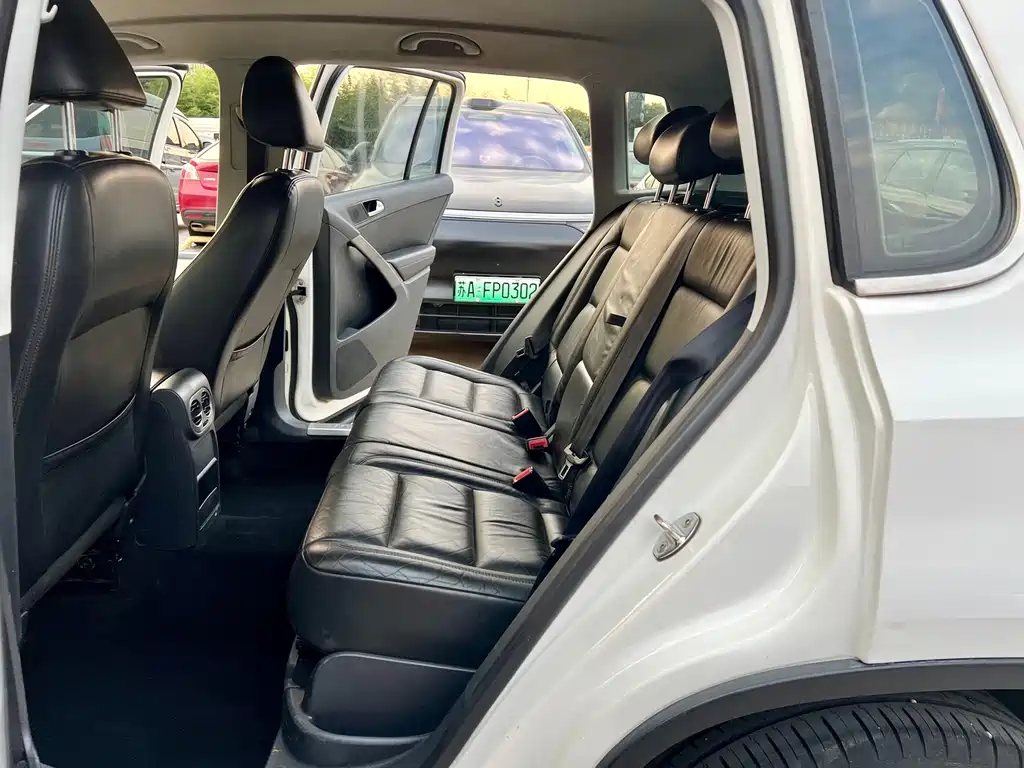 Volkswagen Tiguan — миниатюра 5