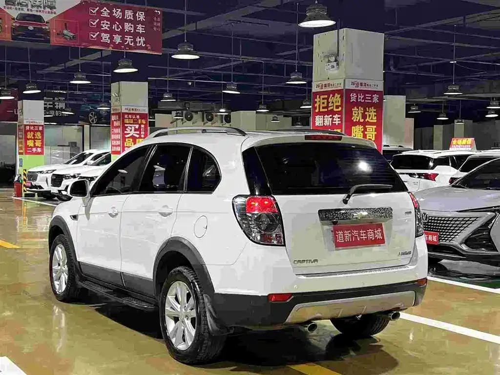 Chevrolet Captiva — миниатюра 7