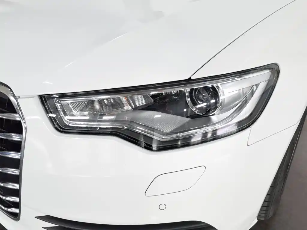 Audi A6L — миниатюра 7