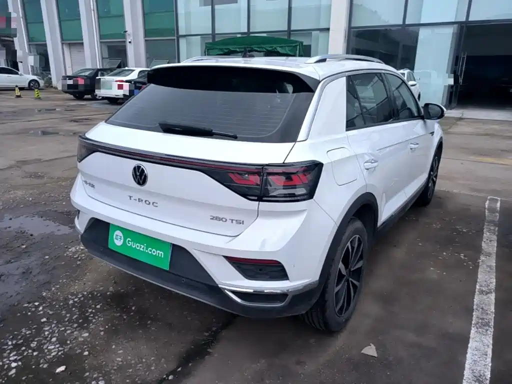 Volkswagen T-Roc — миниатюра 7