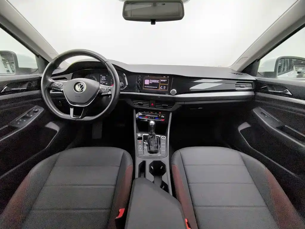 Volkswagen Bora — миниатюра 5