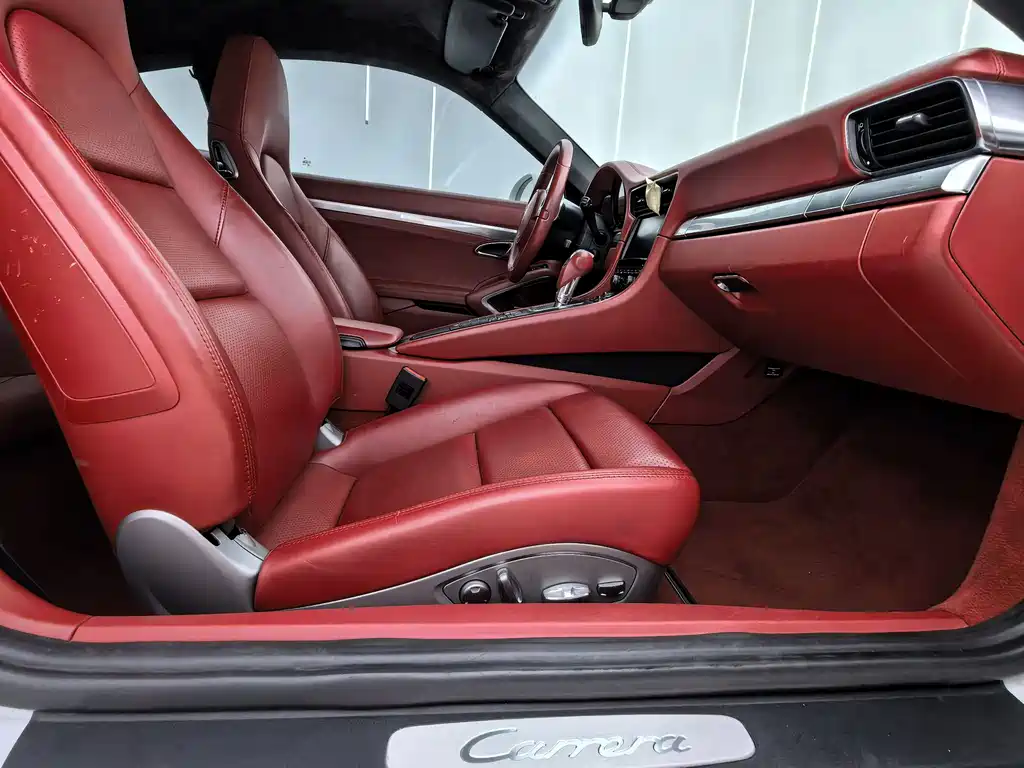 Porsche 911 — миниатюра 12