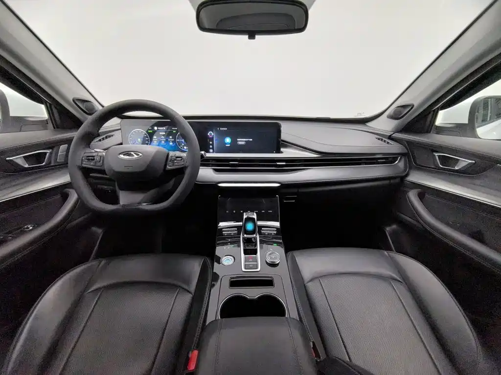 Chery Tiggo 8 PLUS Kunpeng e+ — миниатюра 5