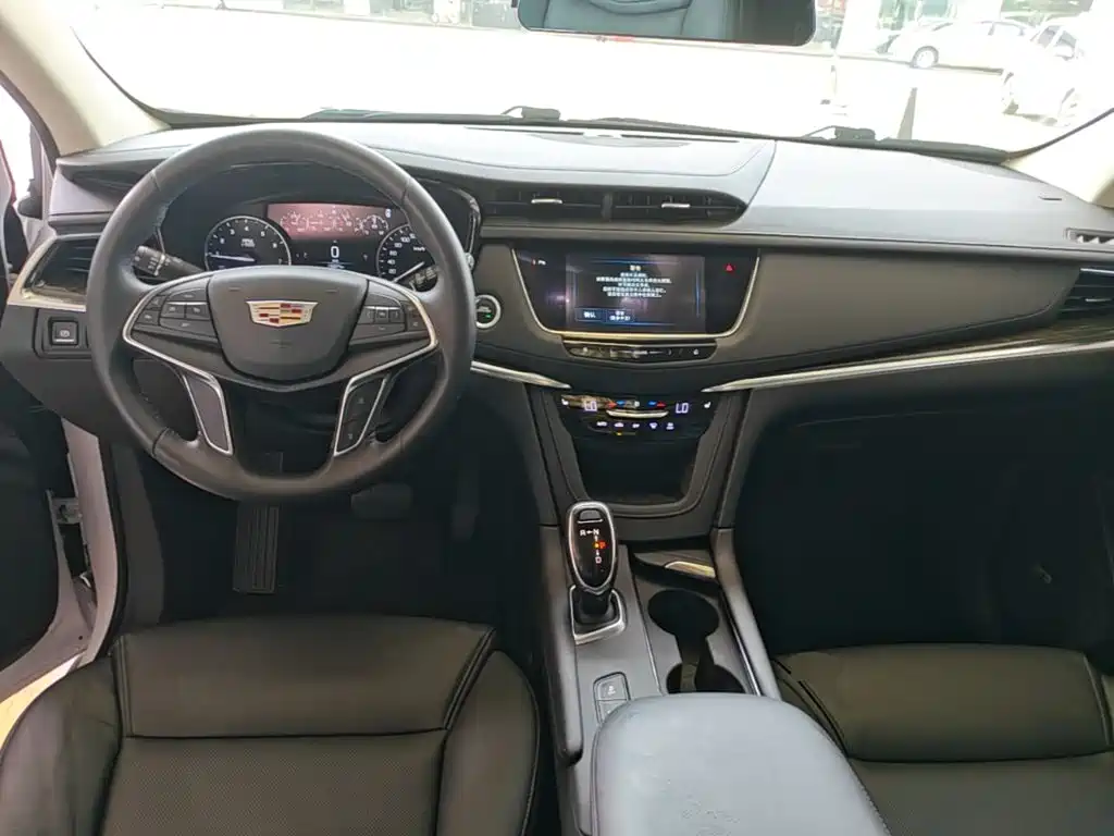Cadillac XT5 — миниатюра 10