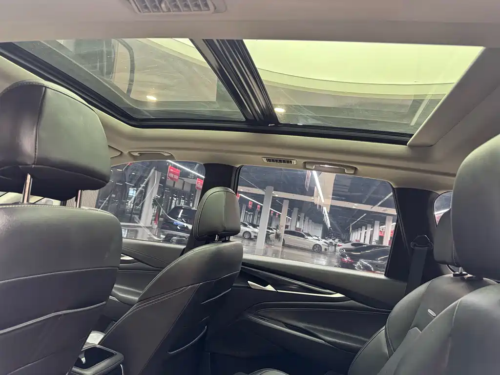 SAIC MAXUS CHASE G50