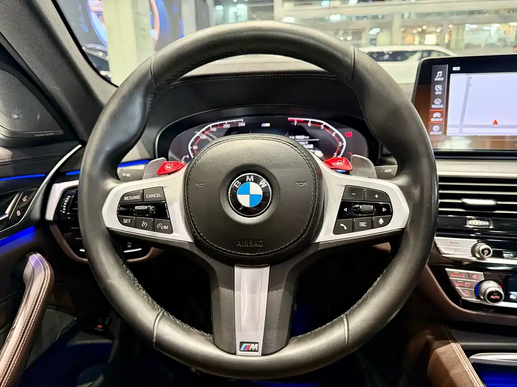 BMW 5 Series (Import) — миниатюра 7