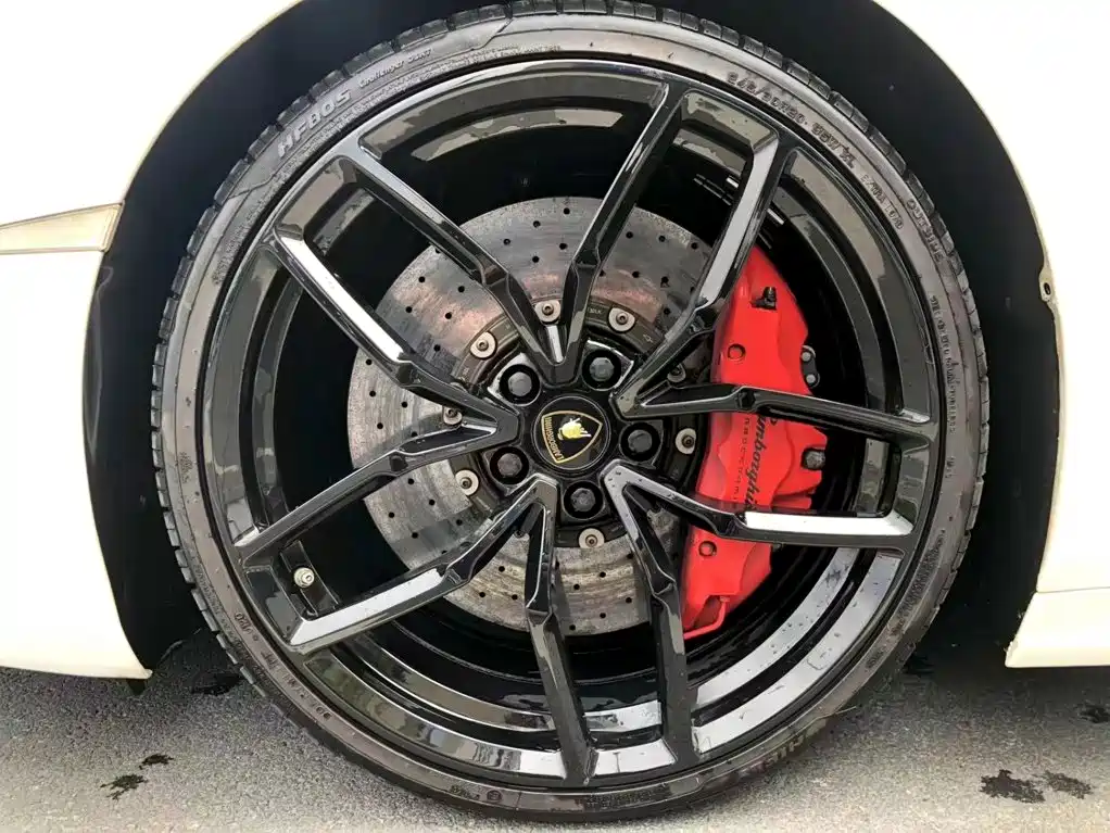 Lamborghini Huracán — миниатюра 10