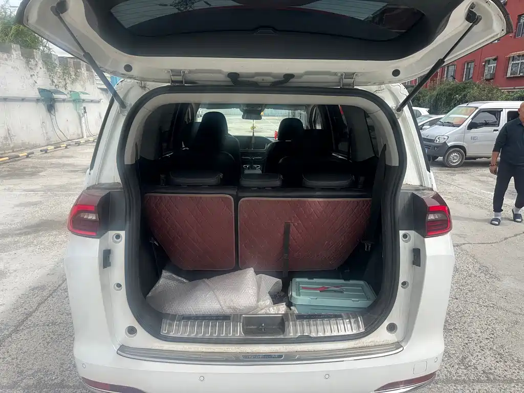GAC Motor Trumpchi M6 — миниатюра 9