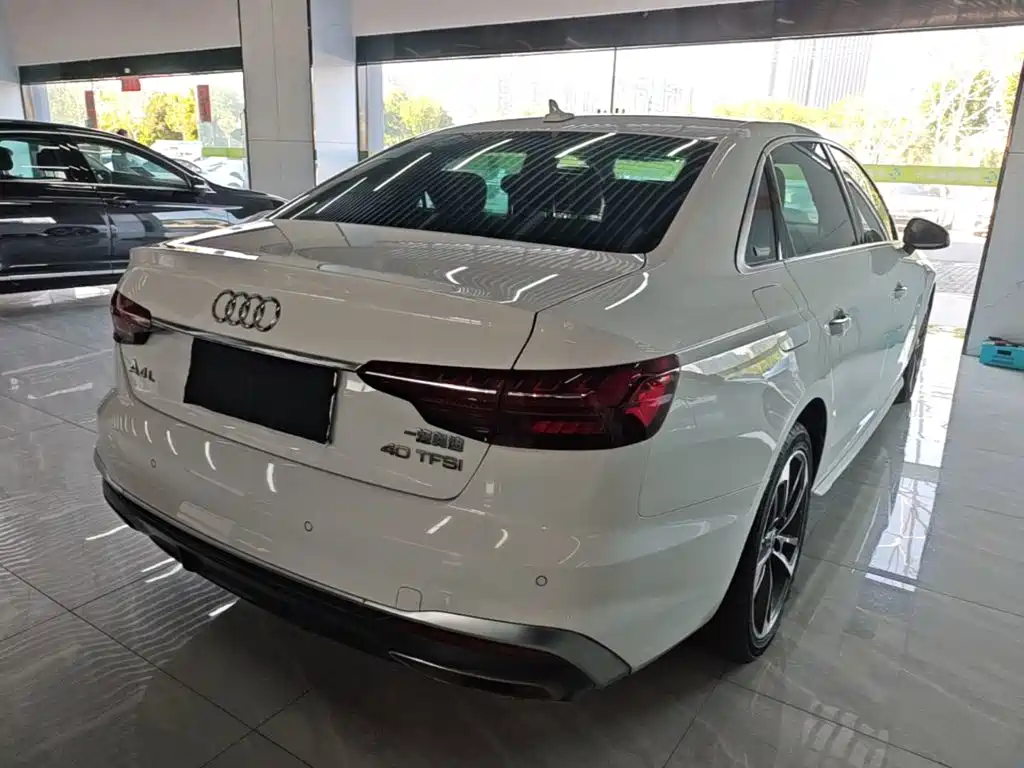 Audi A4L — миниатюра 7