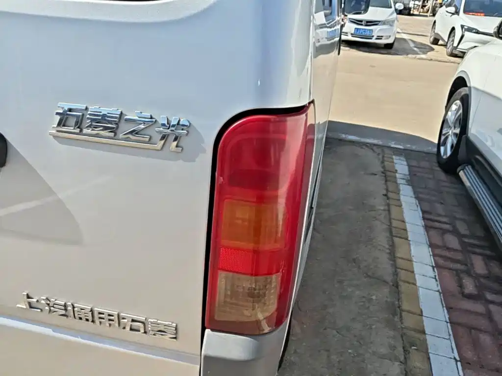 Wuling Zhiguang — миниатюра 8
