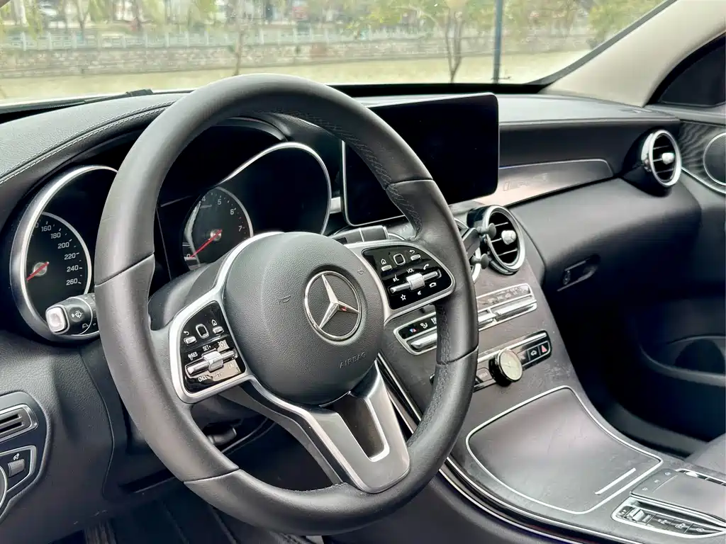 Mercedes-Benz C-Class C 2019 C 180 L Fashion Sport