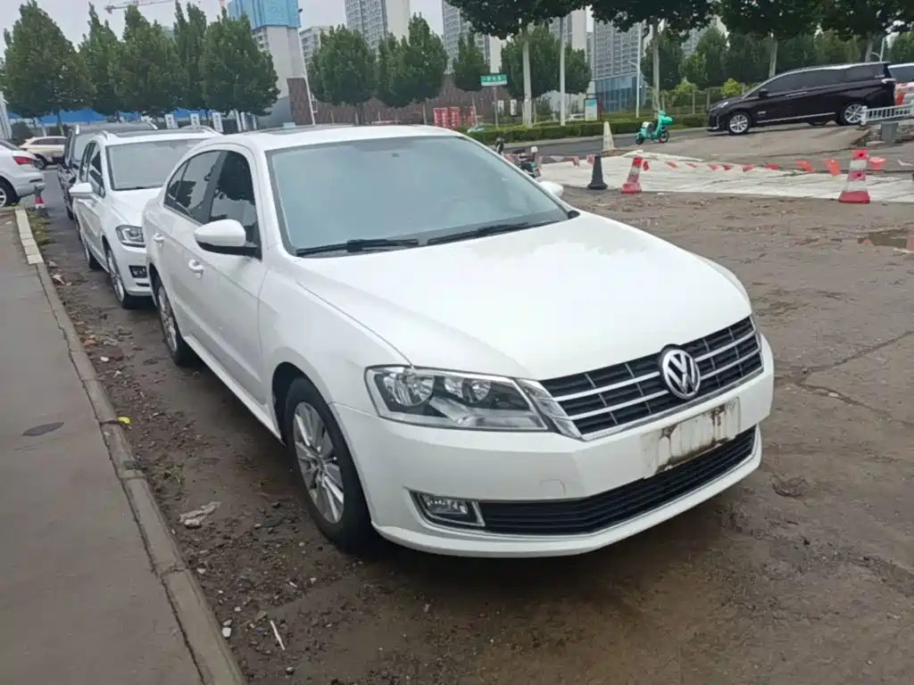 Volkswagen Lavida — миниатюра 4