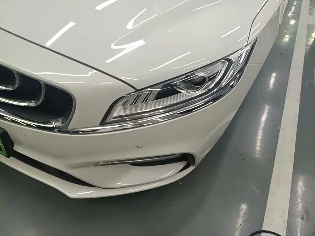 Geely Borui Hybrid — миниатюра 24