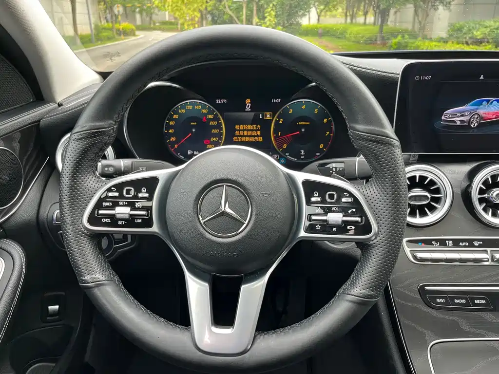 Mercedes-Benz C-Class — миниатюра 10