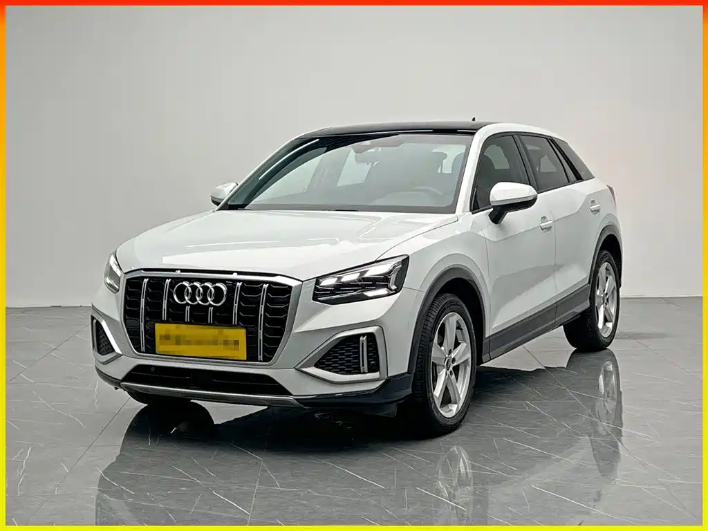 Audi Q2L 2023