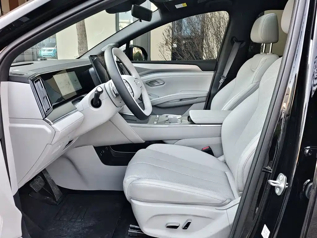 BYD Song Ultra — миниатюра 4