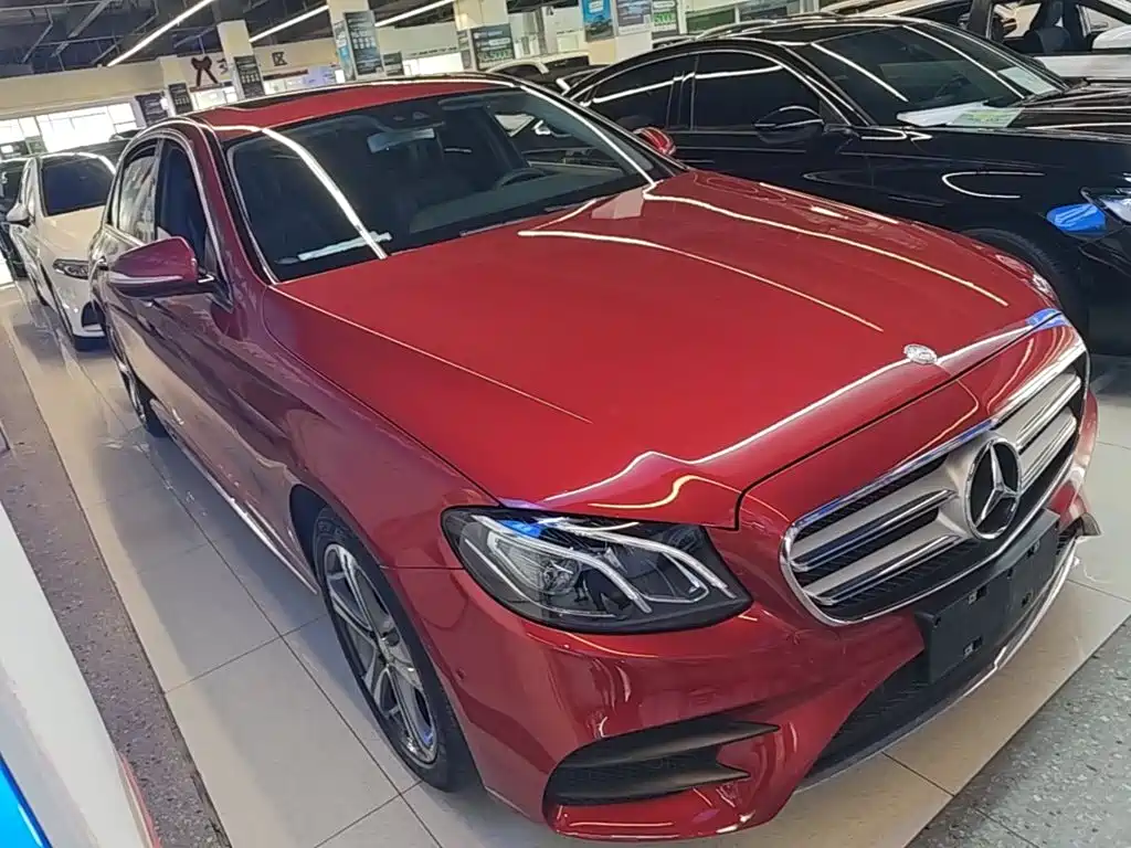 Mercedes-Benz E-Class — миниатюра 4