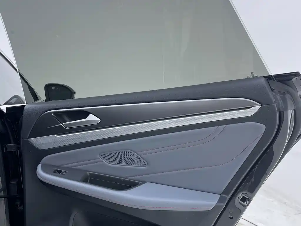 Volkswagen Lamando — миниатюра 22