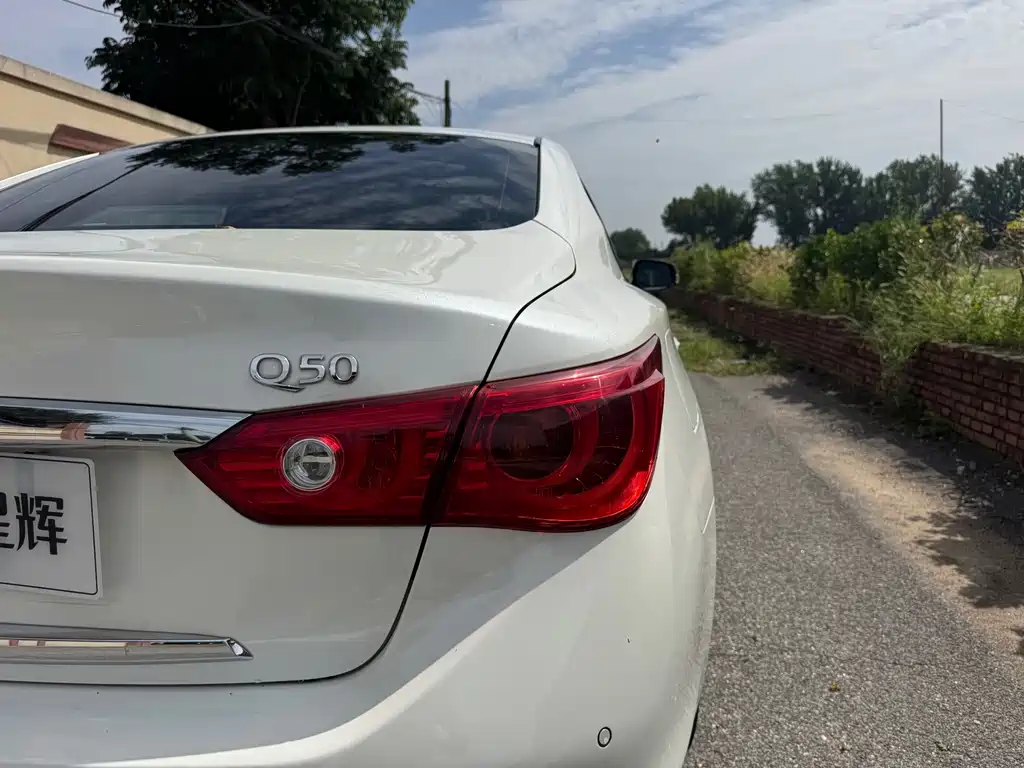 Infiniti Q50L — миниатюра 26