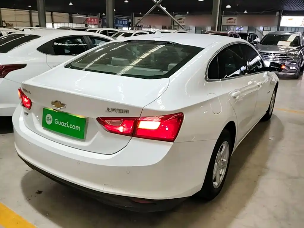 Chevrolet Malibu XL — миниатюра 7