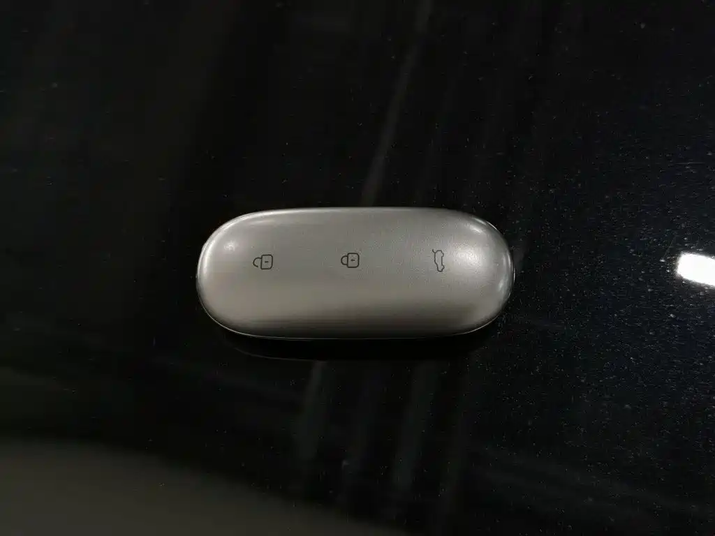 Li Auto Li L6 — миниатюра 19