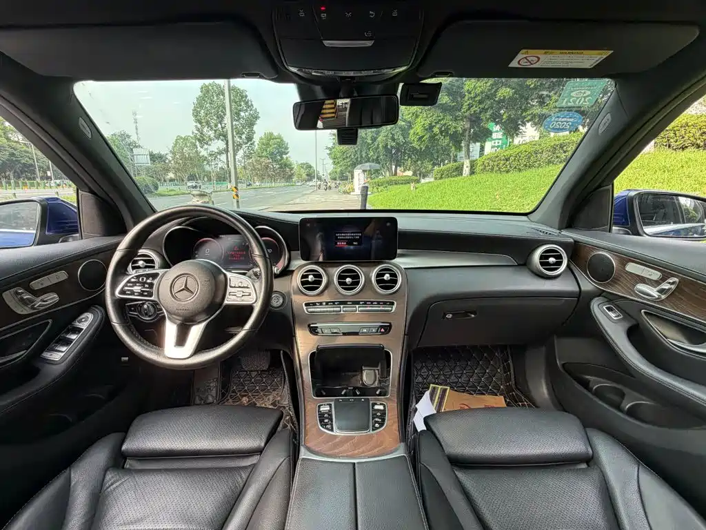 Mercedes-Benz GLC — миниатюра 13