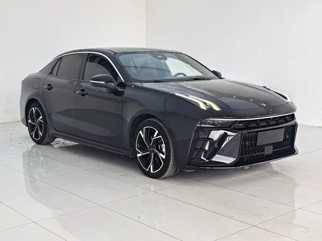 Lynk & Co 03 — миниатюра 3
