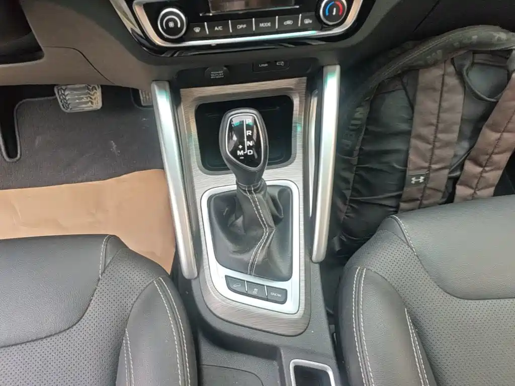 Geely Vision X3 — миниатюра 14