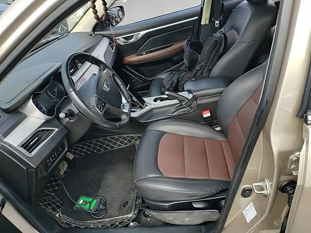 Geely Vision — миниатюра 15