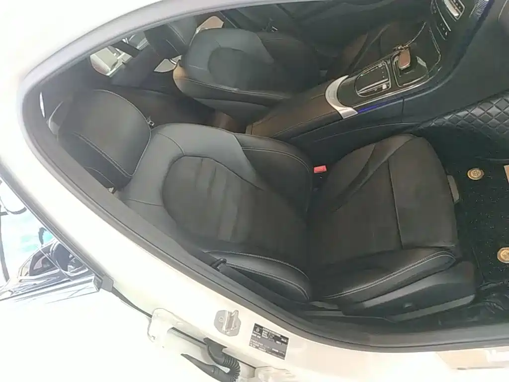 Mercedes-Benz C-Class — миниатюра 25