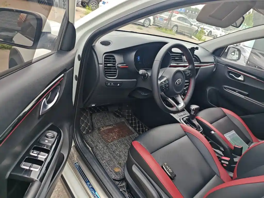 Kia KX Cross — миниатюра 16