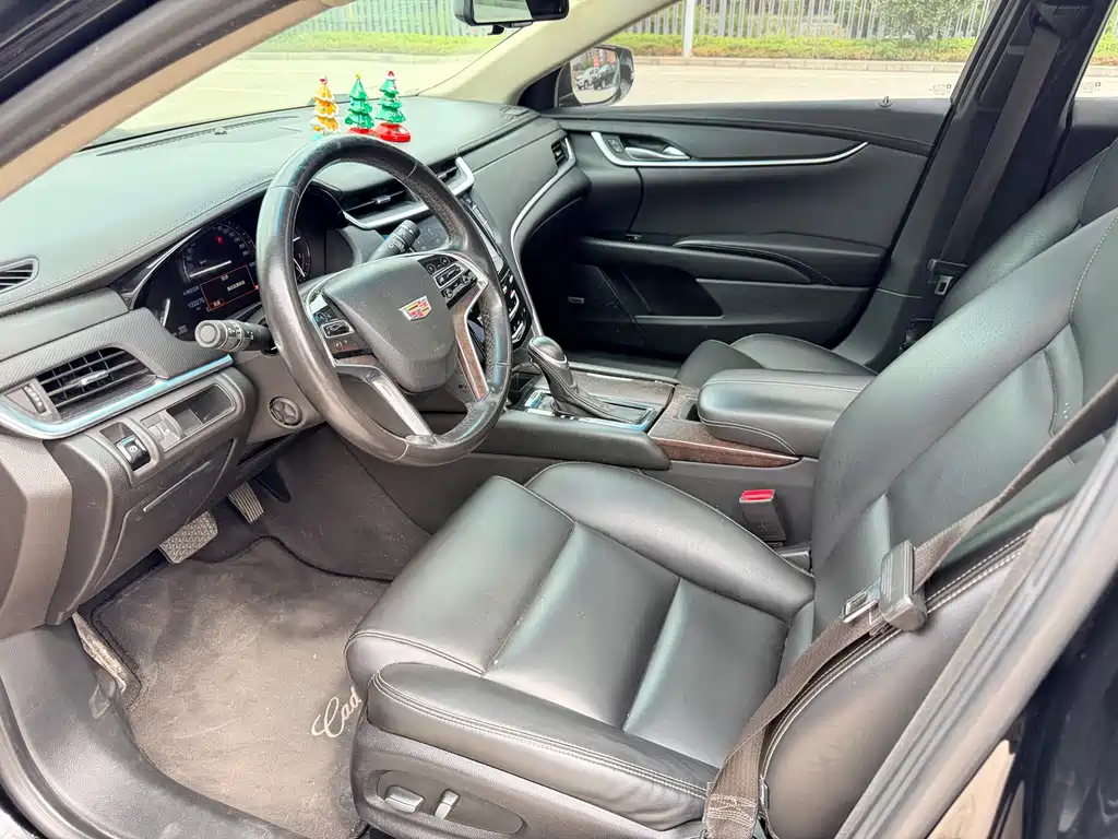 Cadillac XTS — миниатюра 9