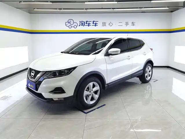 NISSAN QASHQAI 2022