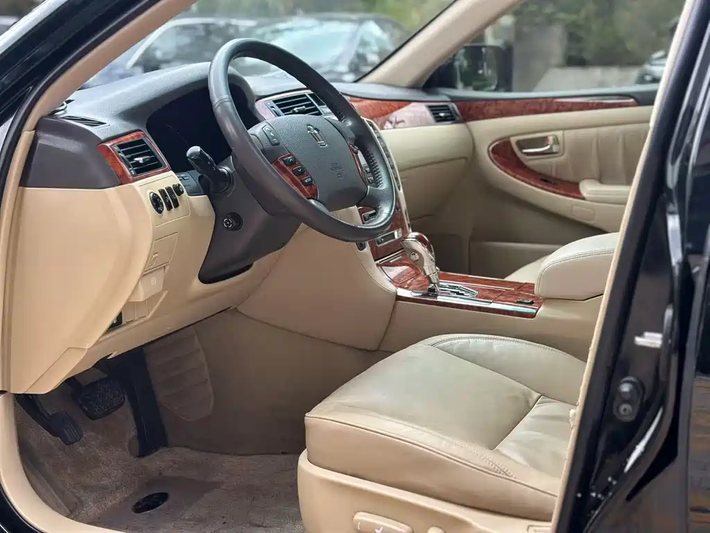 Toyota Crown 2006 2.5L Royal