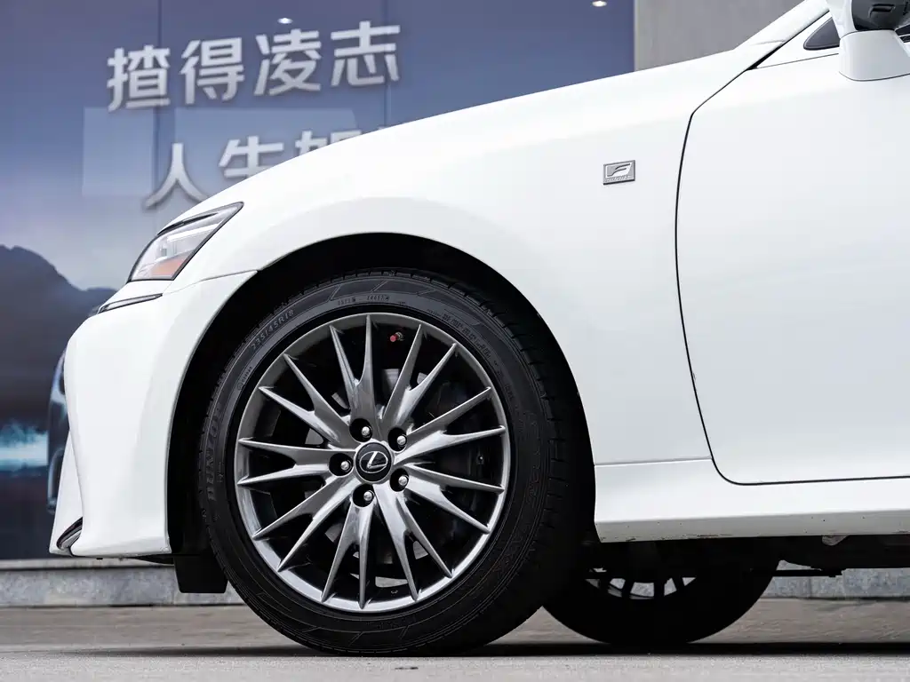 Lexus GS 2017 300 F SPORT