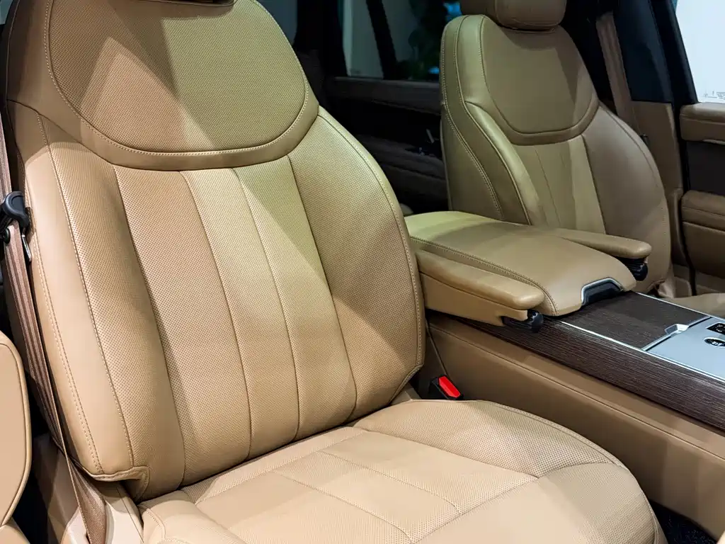 Land Rover Range Rover — миниатюра 15