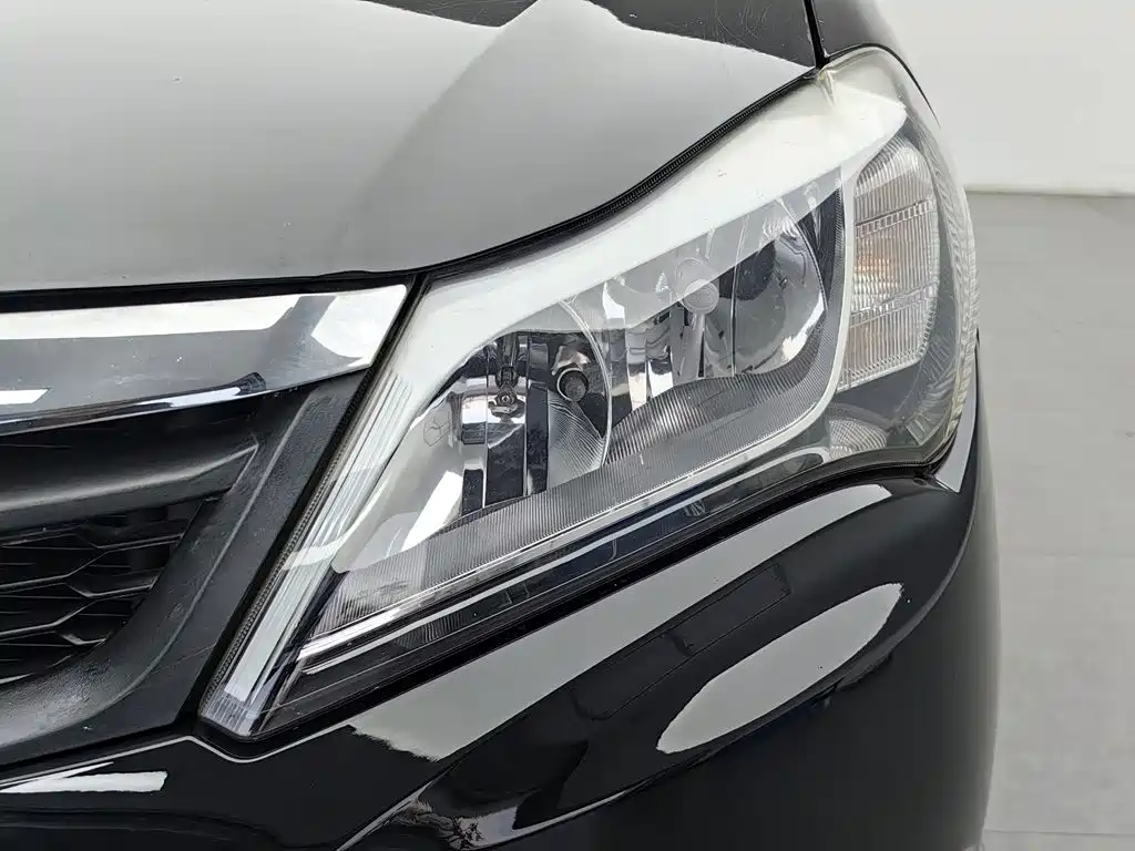 BYD F3 — миниатюра 7