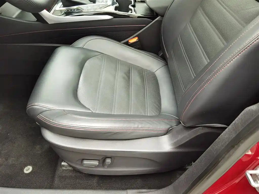 SAIC MAXUS CHASE D60