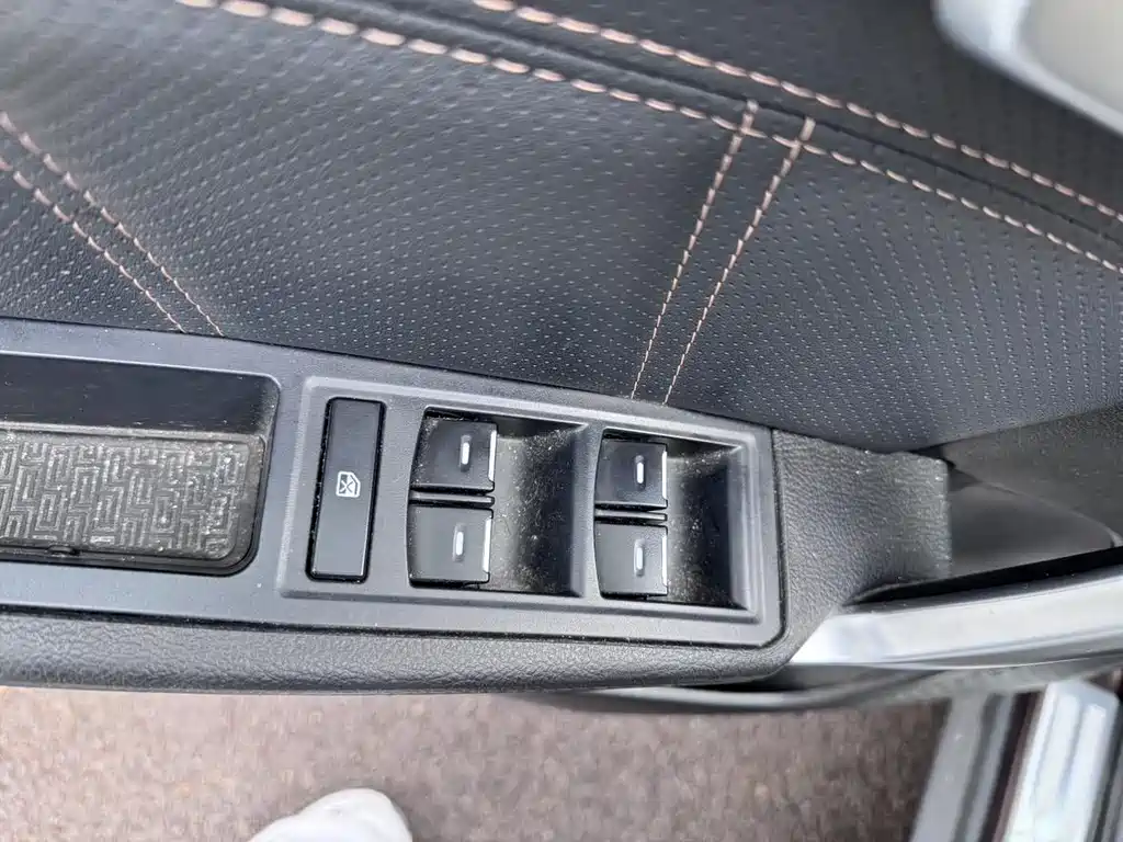 GEELY AUTOMOBILE VISION X6